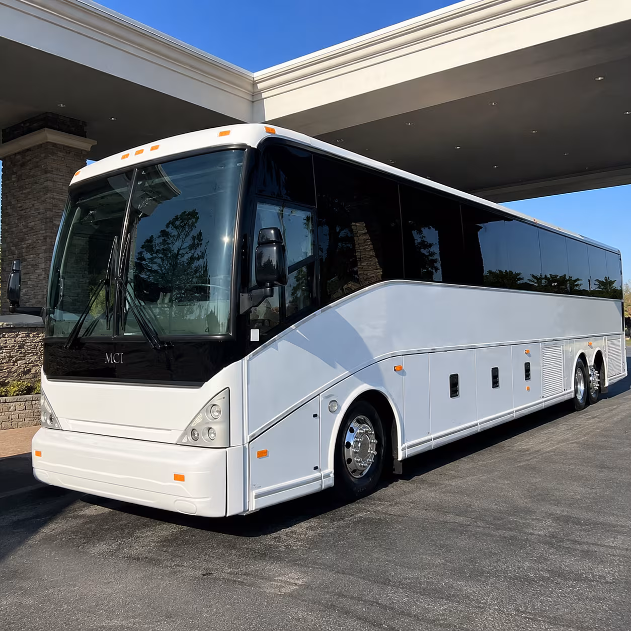bus rental options for pompano beach trips