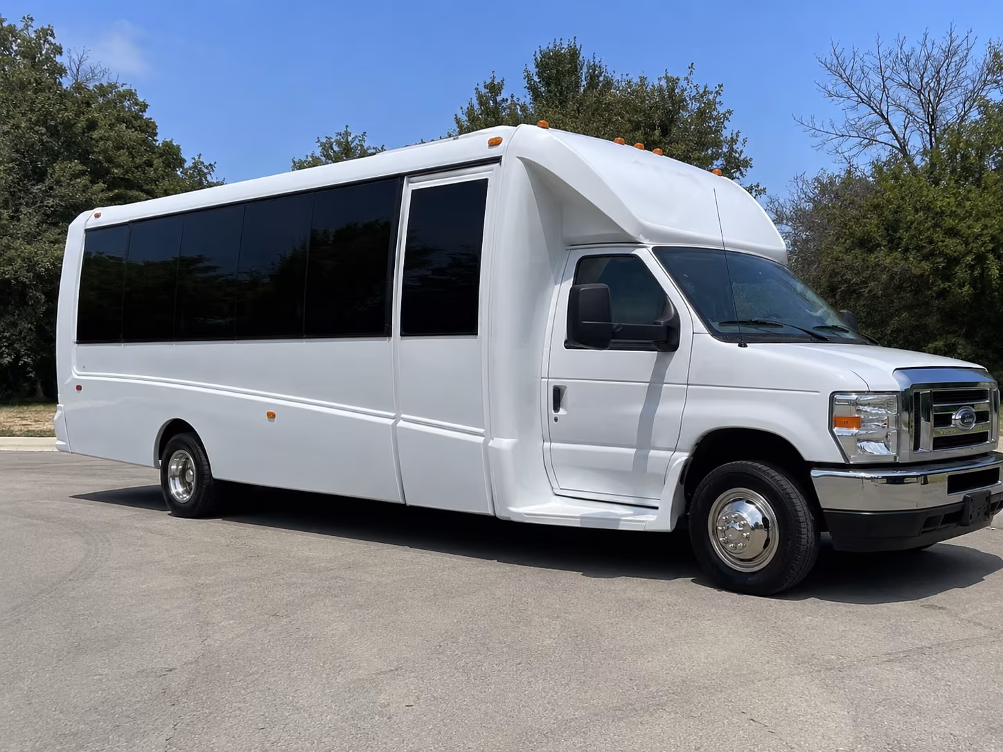 new years eve party bus rental