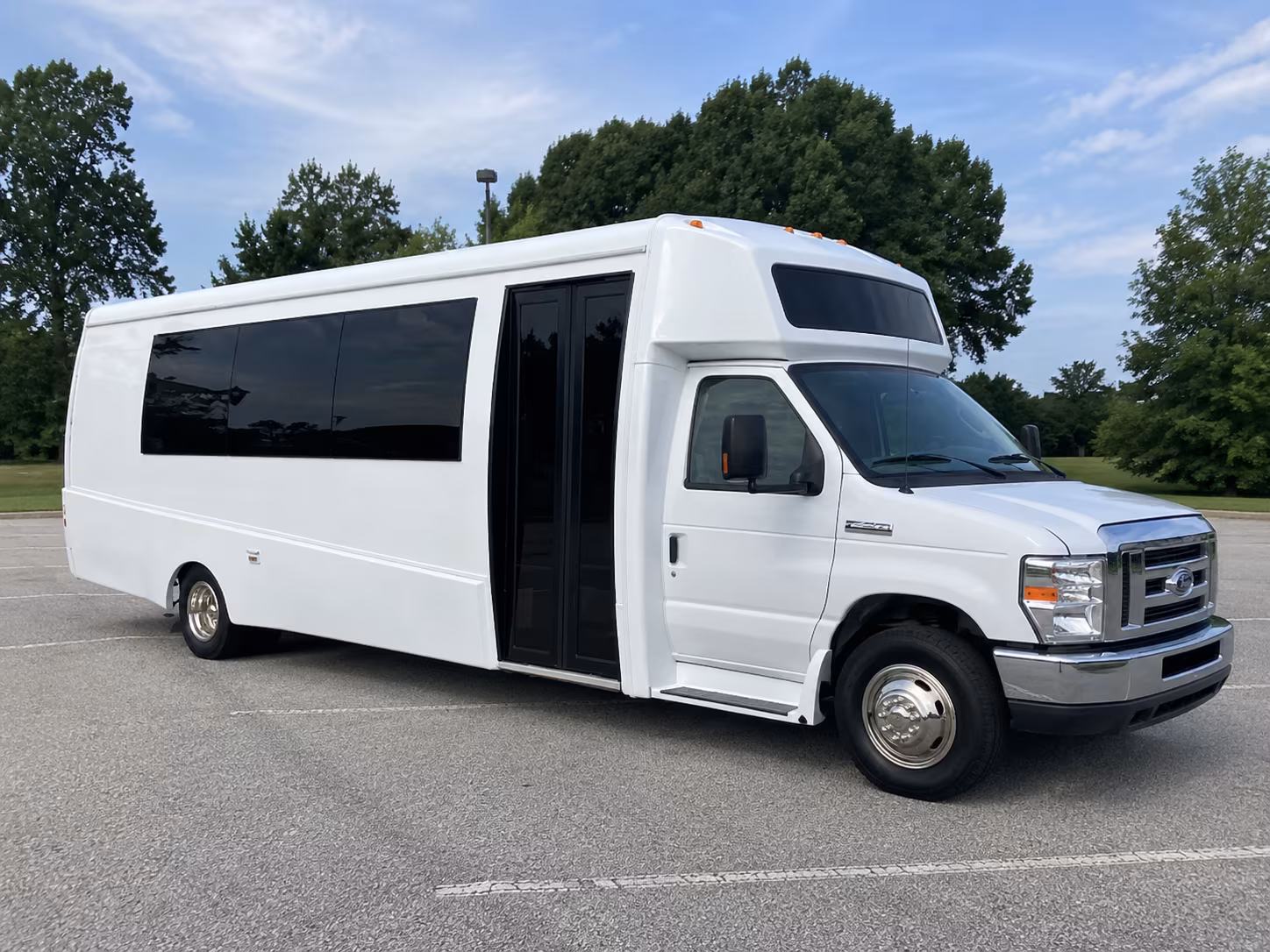 pompano beach 18 passenger party bus